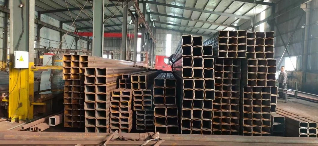 Steel Square Pipe Black Steel Pipe Carbon Steel Seamless Square Steel Pipe for Construction Carbon/Galvanized Steel Pipes